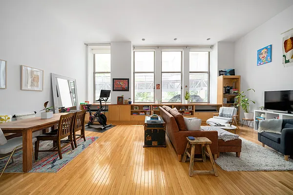 Rented by Douglas Elliman | media 13