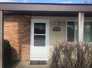 5227 Mayfair Pl, South Bend, IN 46619