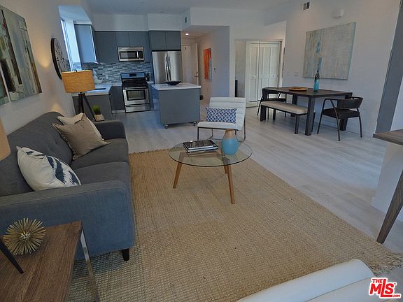 3rd image of 1431 Armacost Ave #301