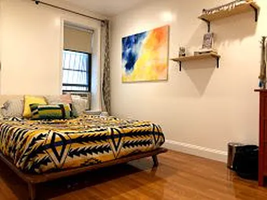 Rented by null | media 10