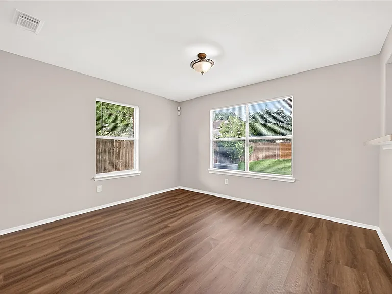 4115 Sand Ripple Ln — Photo 34