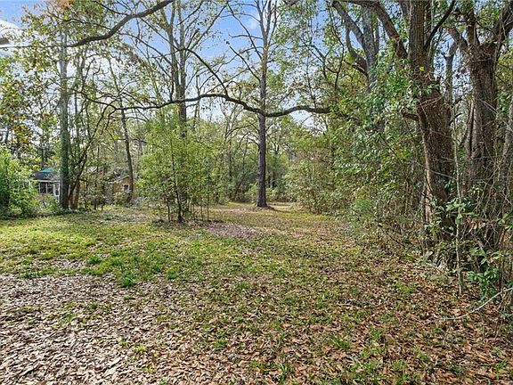 5th image of 3128 Club House Rd