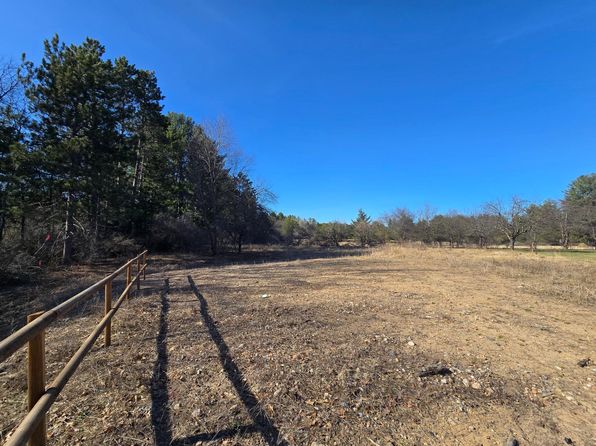 1674 Theiler Dr, Tomahawk, WI 54487