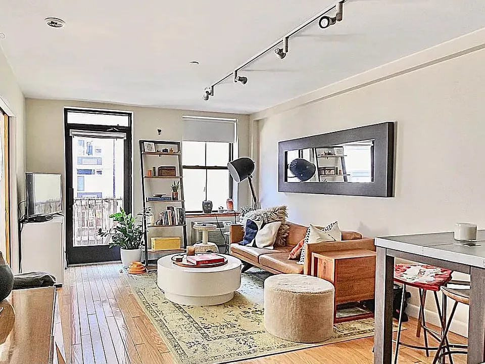 54 Allen St #6B