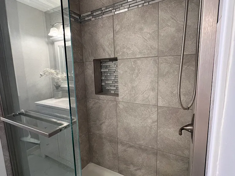206 N Quincy St — Photo 19