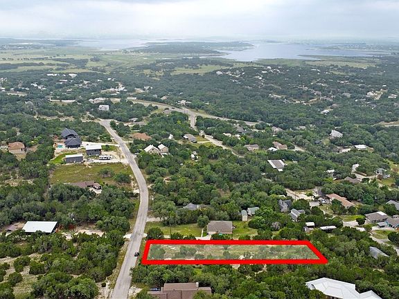 3rd image of 350 La Paloma Dr