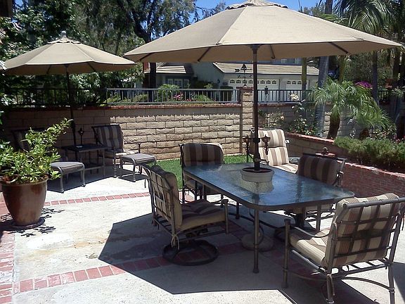 Entertain with Style!