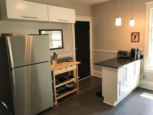 809 University Ave NE #2 — Photo 6