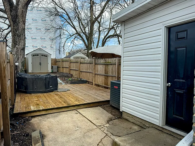 1838 Capitol Ave NE — Photo 37