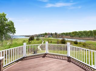 575 Montauk Hwy, East Quogue, NY 11942