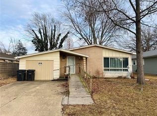 1627 Laurel Pl, Danville, IL 61832