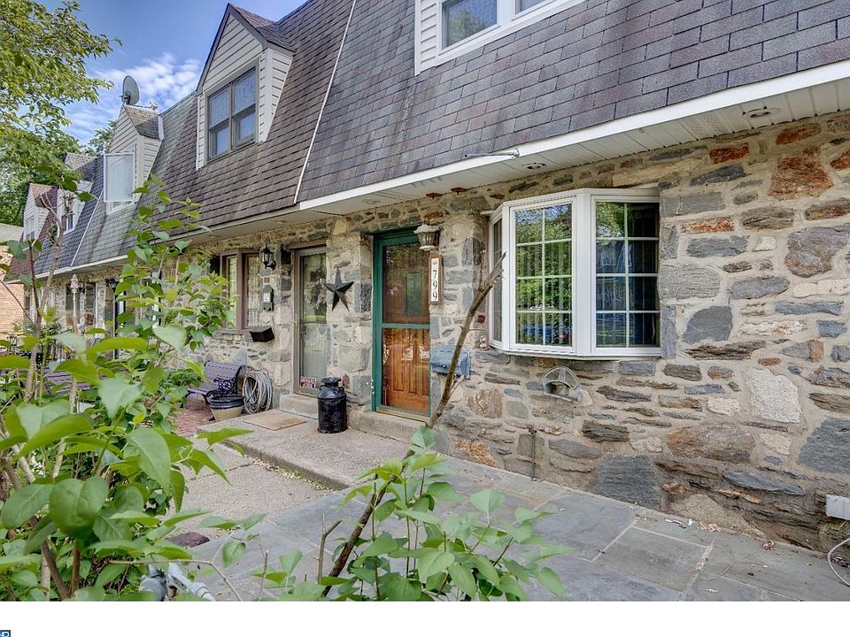 2nd image of 799 Windsor Cir