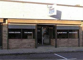 1st image of 202 Shirley Ave