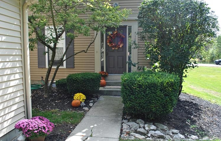1st image of 711 Slate Hollow Ct