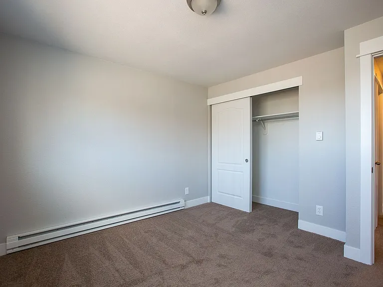 2628 Redwing Rd #8 — Photo 19