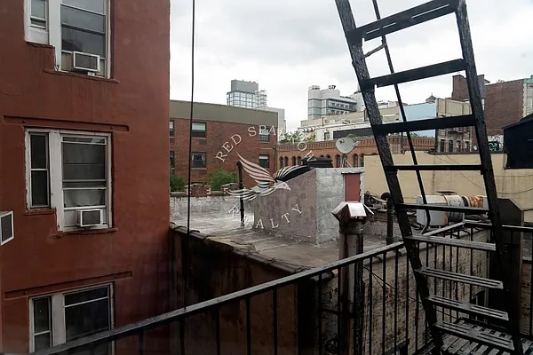 Rented by Red Sparrow Realty Group | media 43