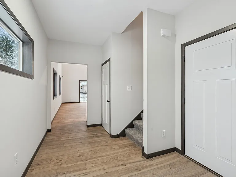 11514 Robinson Dr NW — Photo 2