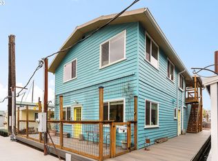 429 N Bridgeton Rd SLIP 3, Portland, OR 97217