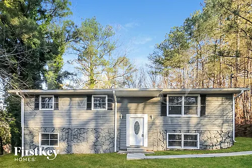 55 Grant Dr NW Photo 1