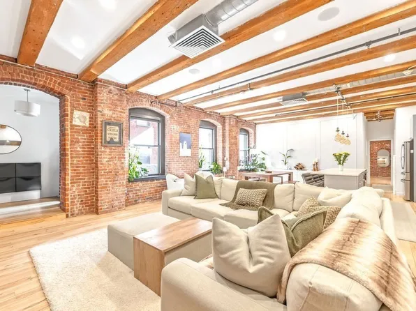 21 Wormwood St #316 & 318, Boston, MA 02210