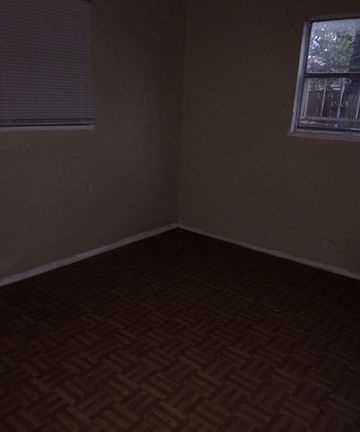 5th image of 309 La Manda Blvd