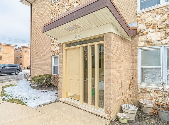 2nd image of 3174 W Meadow Lane Dr APT 34