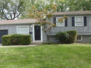 10007 Benson St, Overland Park, KS 66212