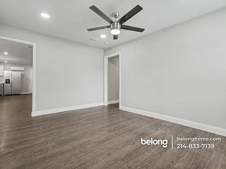 1222 S Peachtree Rd — Photo 5