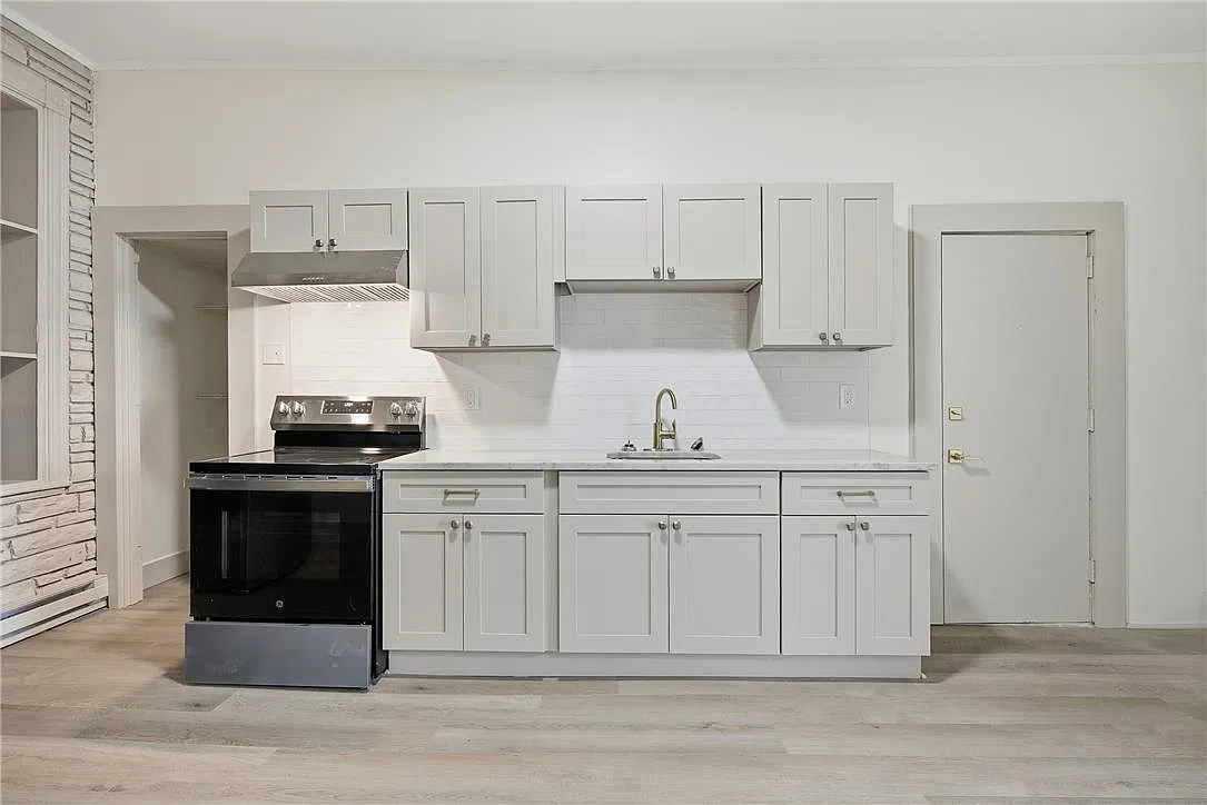 521 N Front St — Photo 3