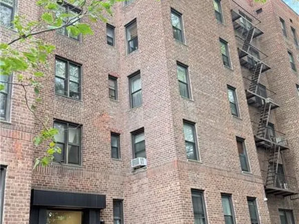 3655 Shore Pkwy APT 2C, Brooklyn, NY 11235