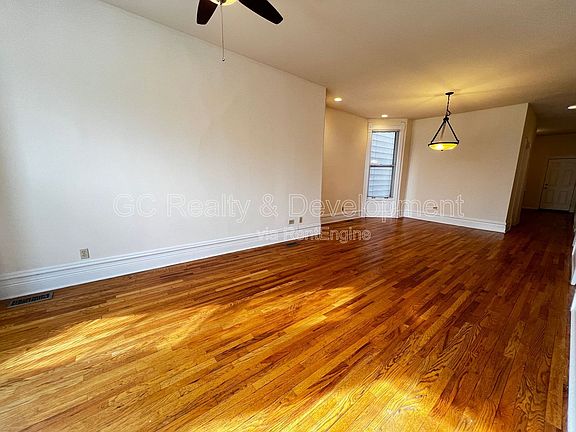 2nd image of 3340 N Clifton Ave #1