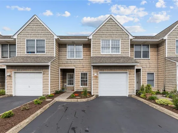 2415 Ships Watch Ct, Virginia Beach, VA 23451