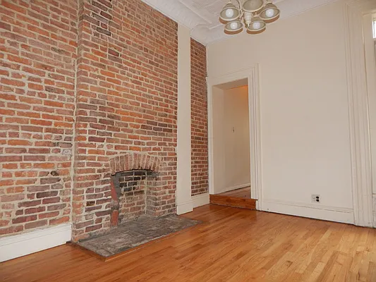 Rented by Realty Collective | media 34