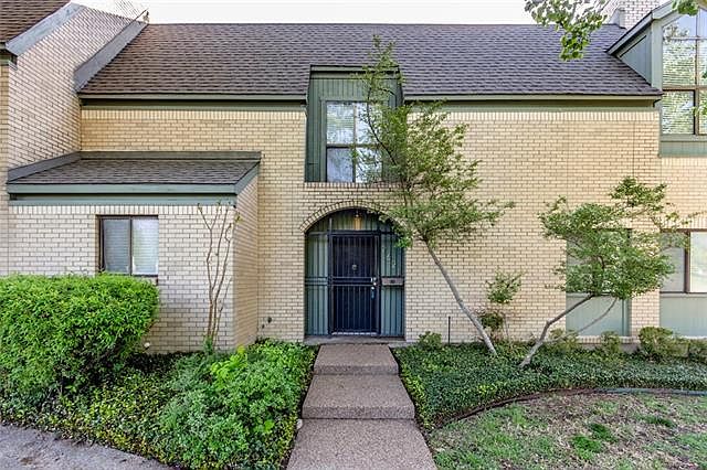 1st image of 2621 McCart Ave