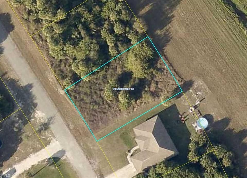 1st image of 3055 NW Beechwood CIR