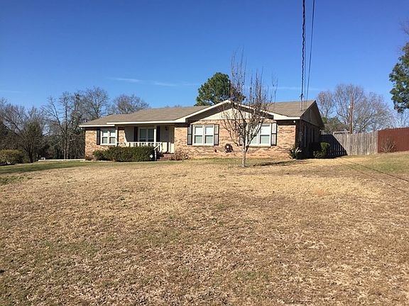 3rd image of 28 Eason Dr