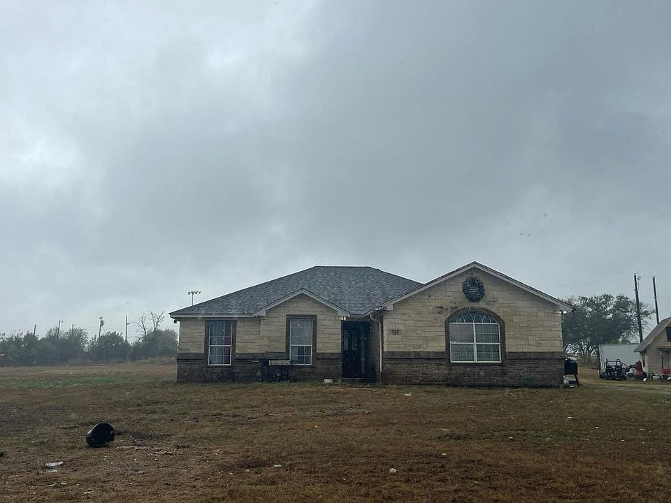 1st image of 315 Ramirez Loop