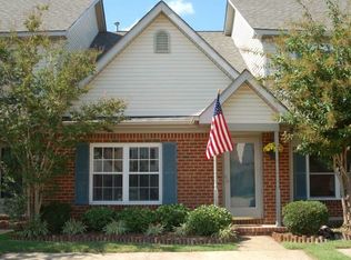 628 Brisa Ct, Chesapeake, VA 23322