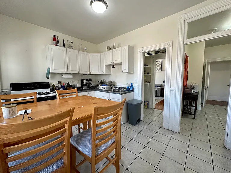 79 Glenville Ave #3 — Photo 3