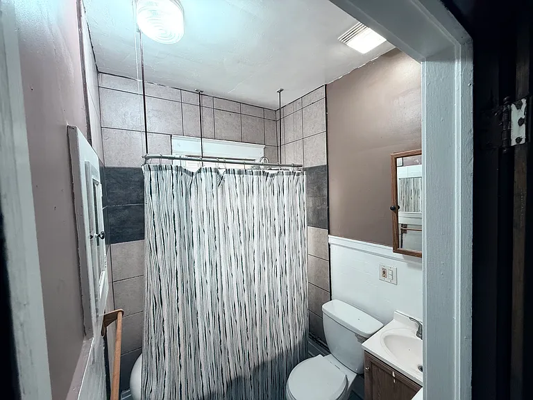 255 Ravine Ave — Photo 11