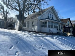 6407 Maple St, Omaha, NE 68104
