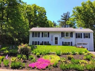 265 Flaggler Dr, Marshfield, MA 02050