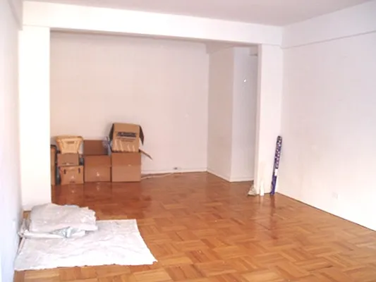 Rented by City Connections Realty | media 9