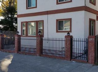3044 Tremont St, Berkeley, CA 94703