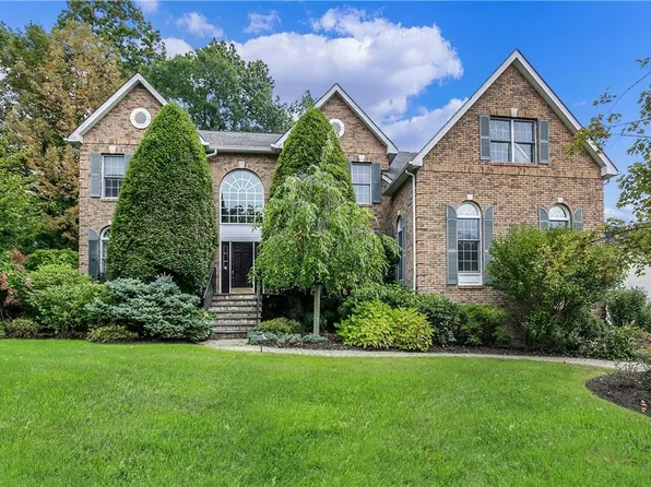 3 Cold Spring Court, Mount Kisco, NY 10549