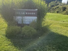 16 Delar Pkwy, Franklin Park, NJ