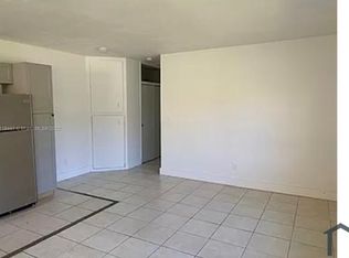 2032 NE 168th St UNIT 1, Miami, FL 33162