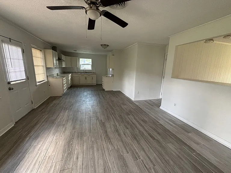 2838 Jody Ln — Photo 5