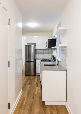Rented by Nooklyn NYC LLC | media 76