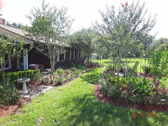 front door garden